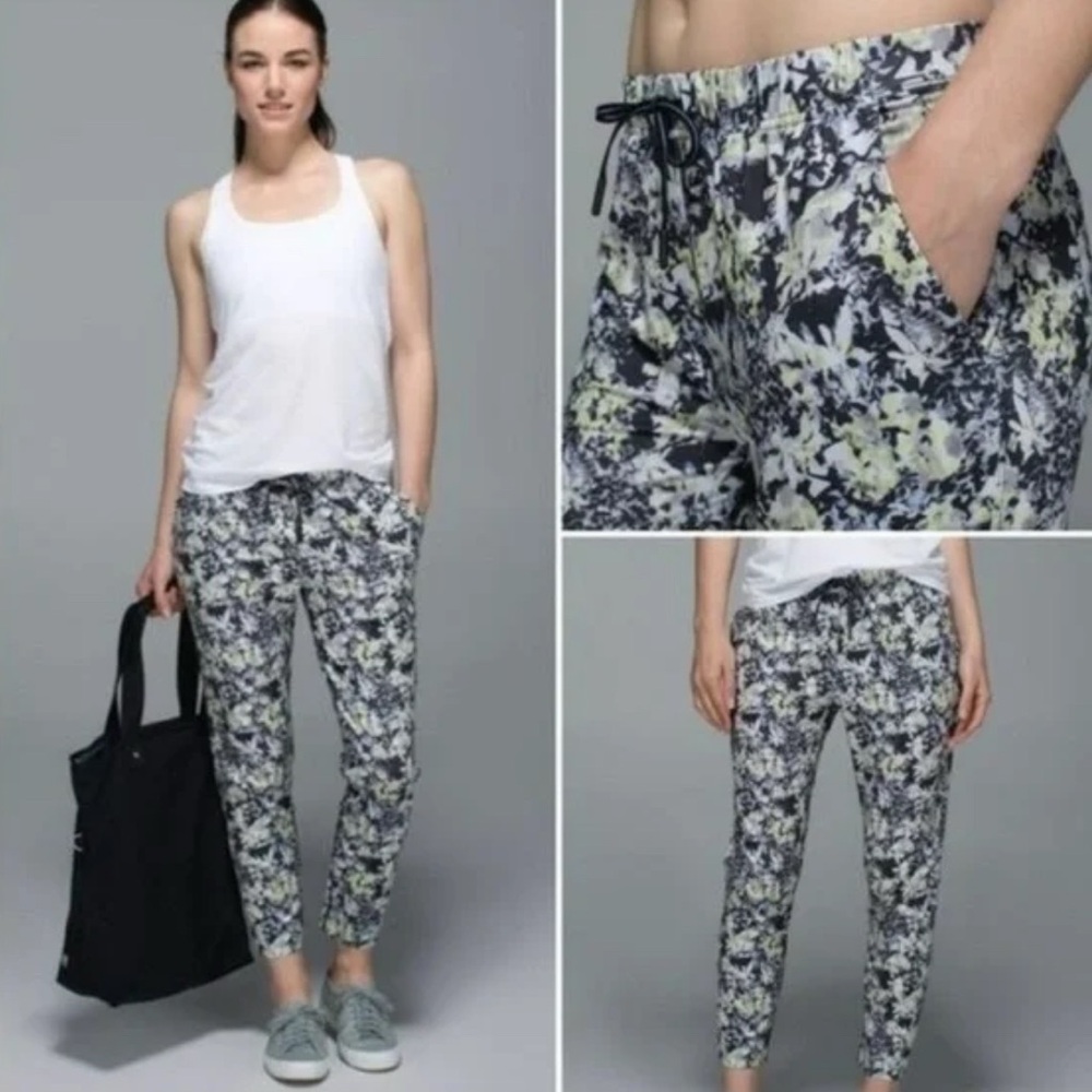 Lululemon Floral Print joggers